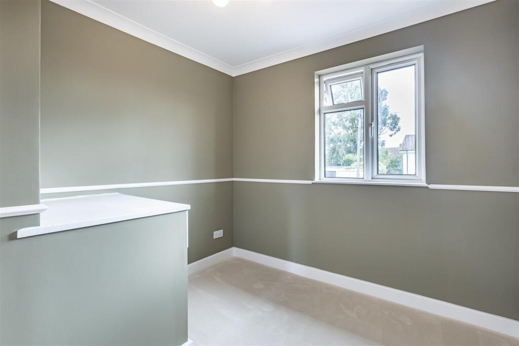 23   Western Ave (20).jpg