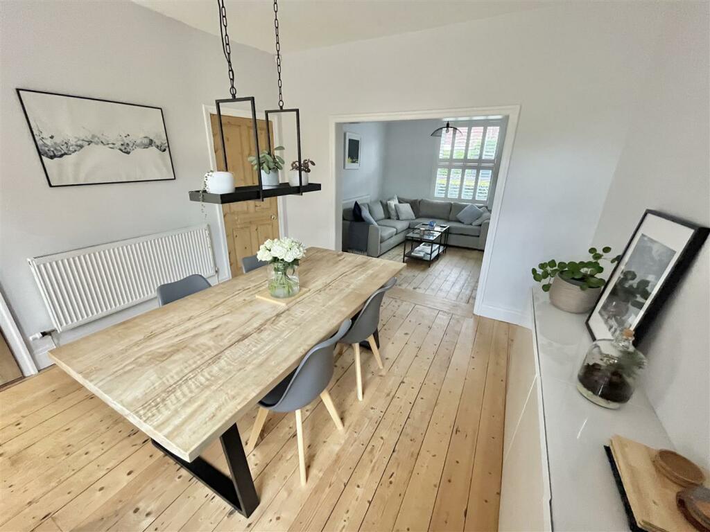 Dining Room Aspect 4