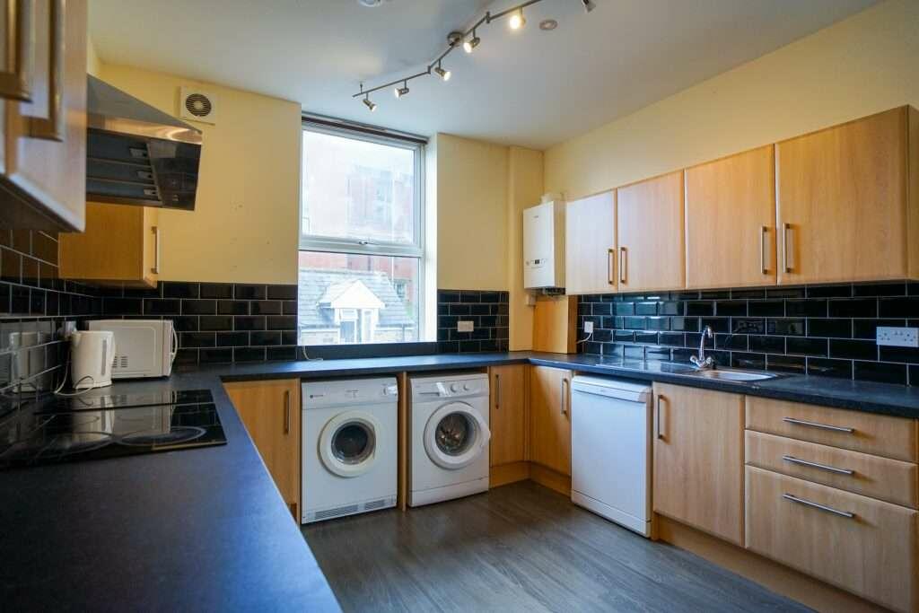 9_Harcourt_Crescent
