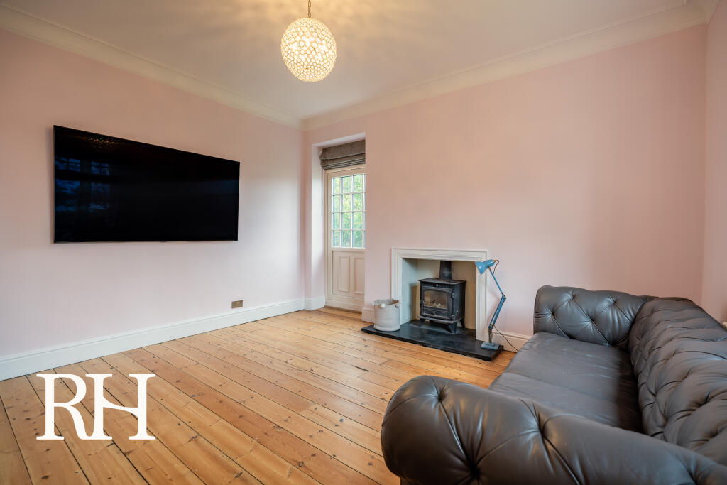 Living room 2