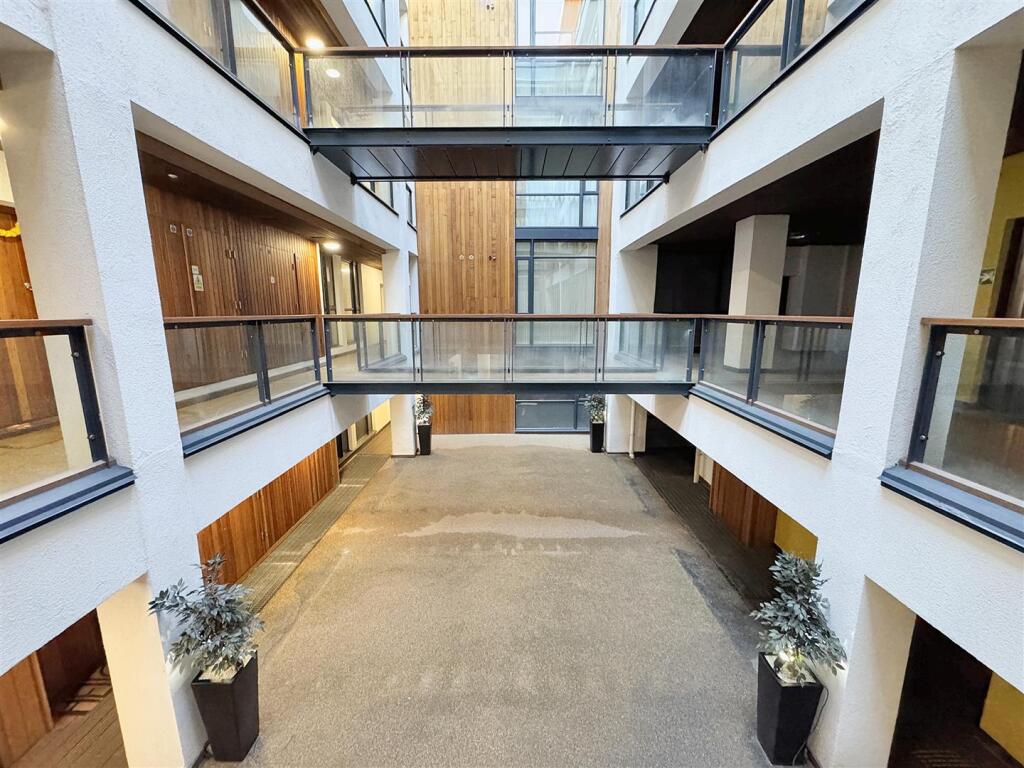 Communal Area