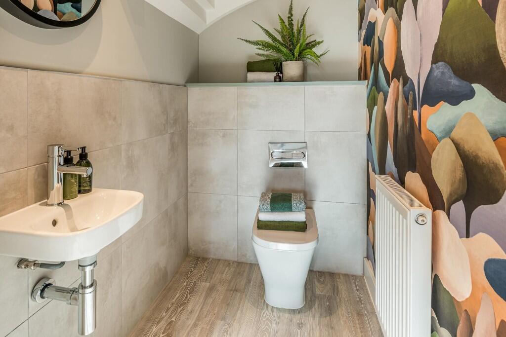 Similar Show Home