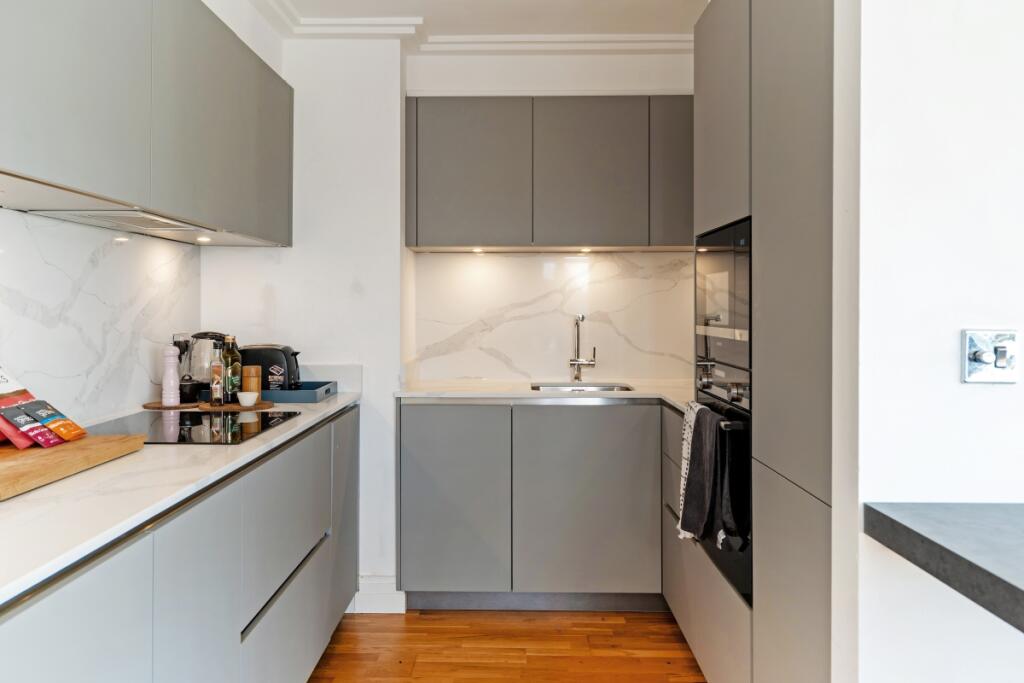 89334_Apartment 6...