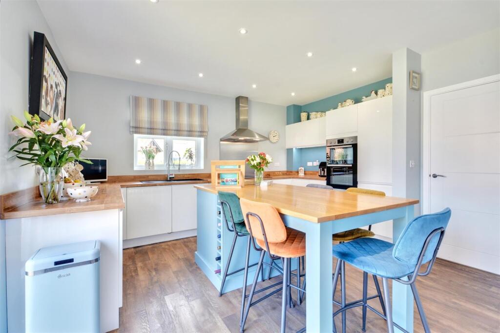 Kitchen Diner_2.jpeg