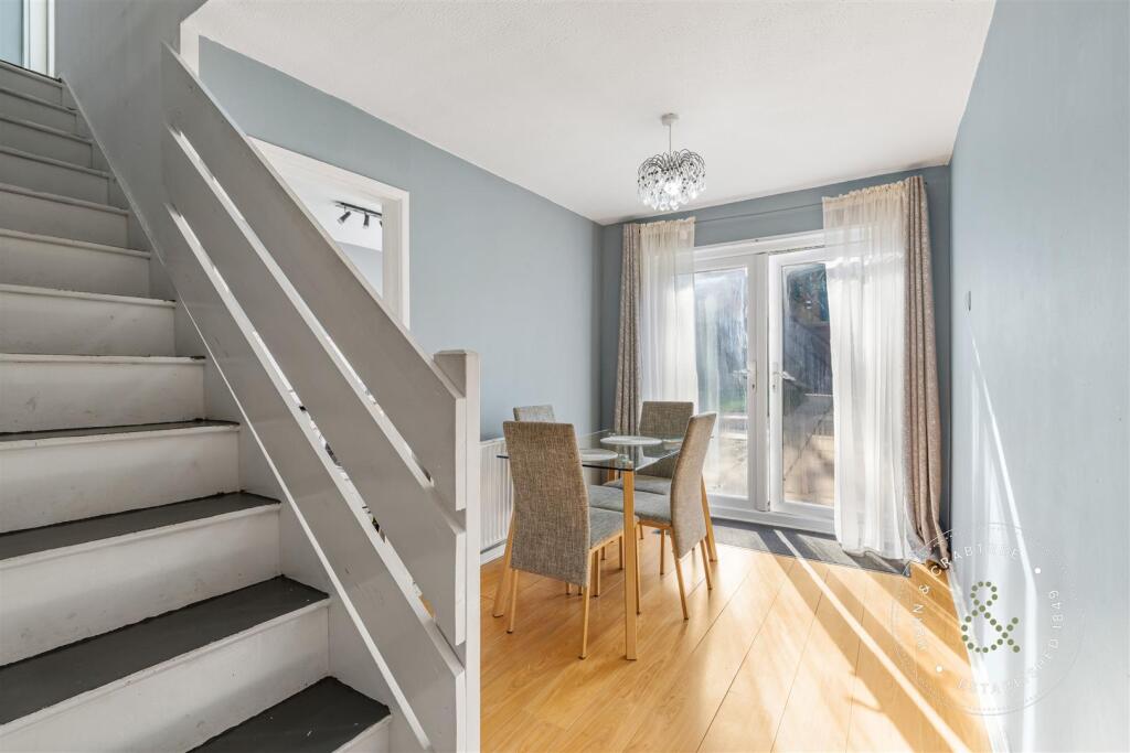 The Hawthorns (5).jpg