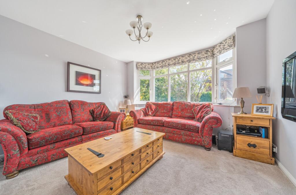 1355882-7-68c9e133cfeab