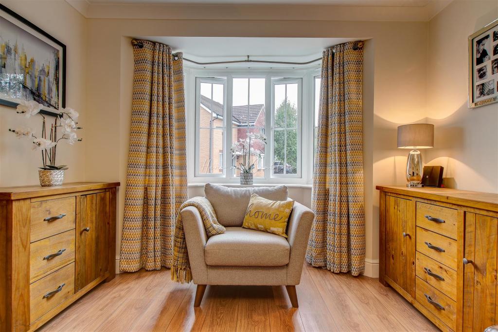 Blacktown Gardens, Marshfield, HernCrabtree (15).j