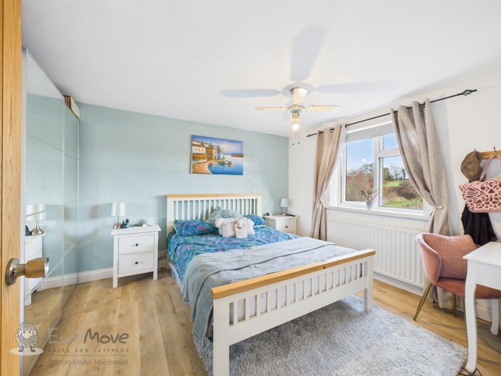 Bed 1 a