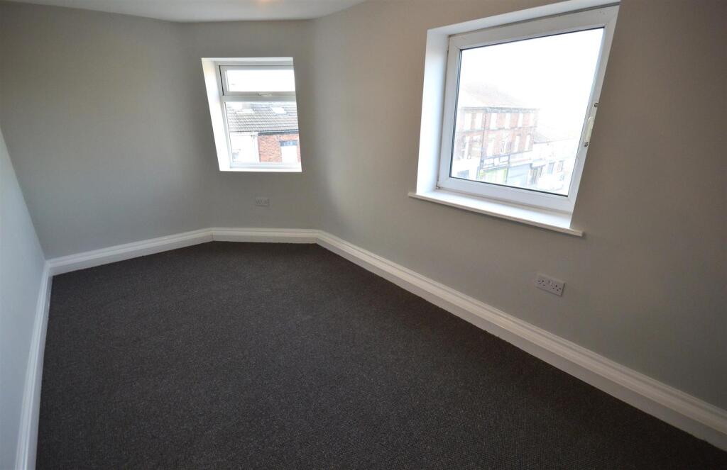 Bedroom.JPG