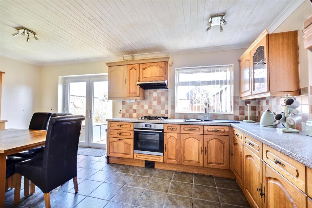 Kitchen Diner_1.jpeg