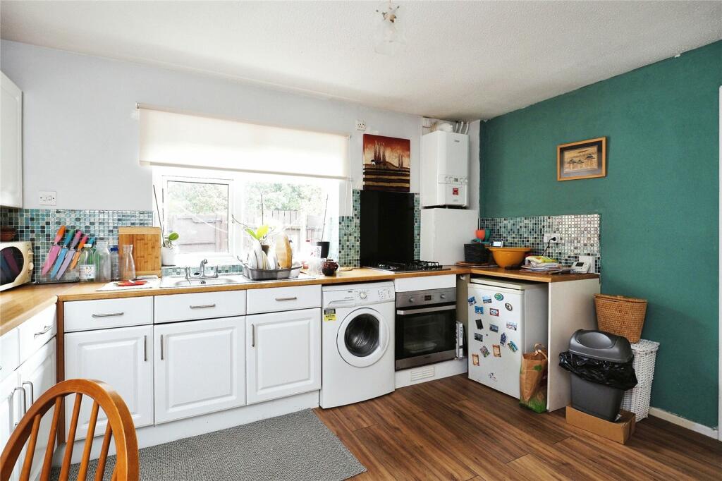 Fitted Kitchen