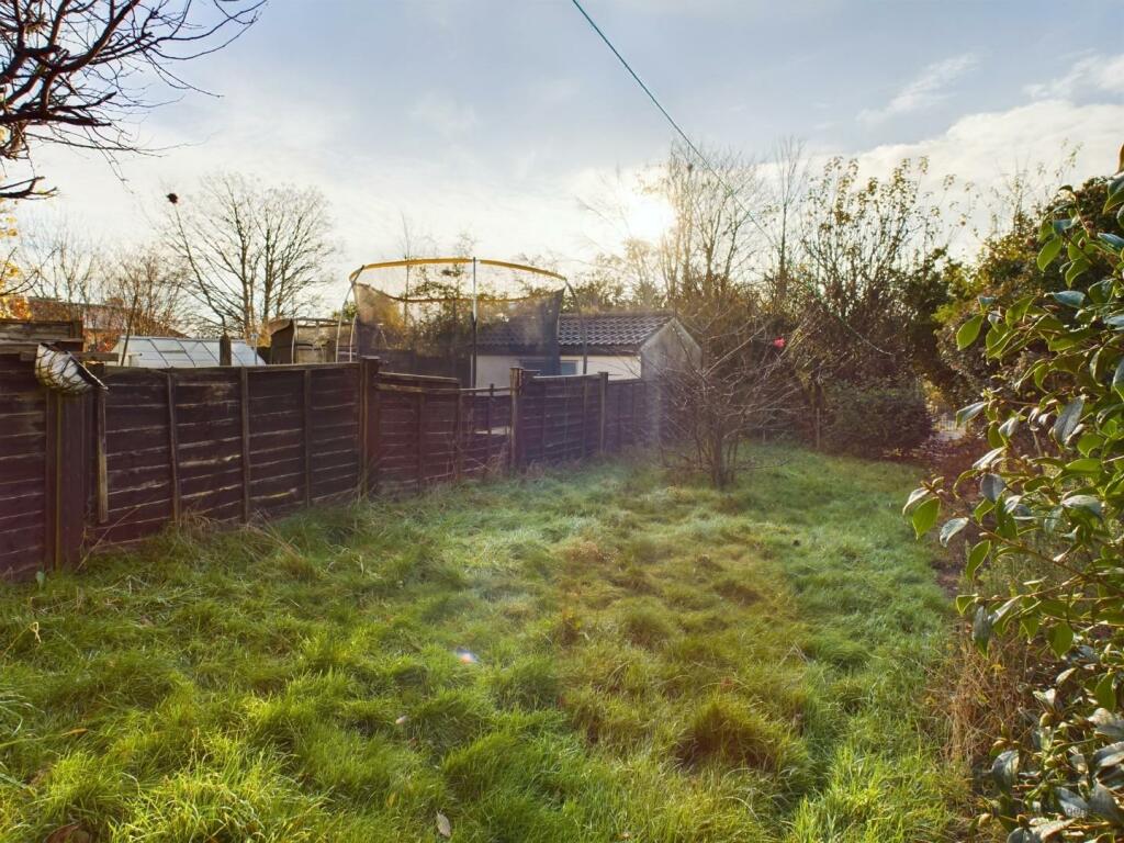 CAM01872G0-PR0238-STILL012.jpg
