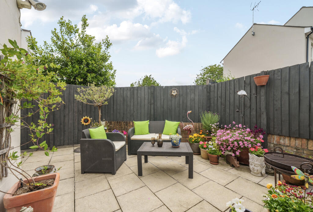 1305589-5-6848073...