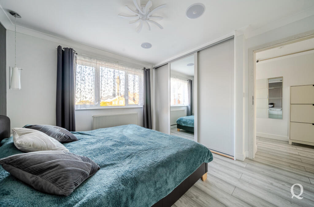 434798a7-5430-4e8...