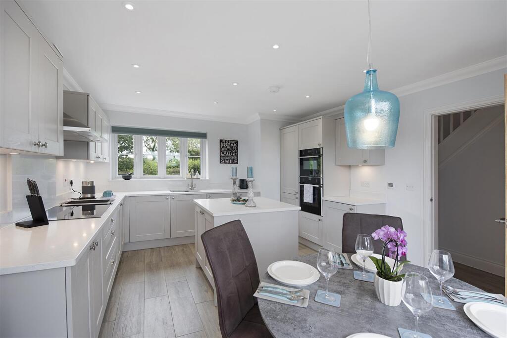 White Beams ph24.jpg