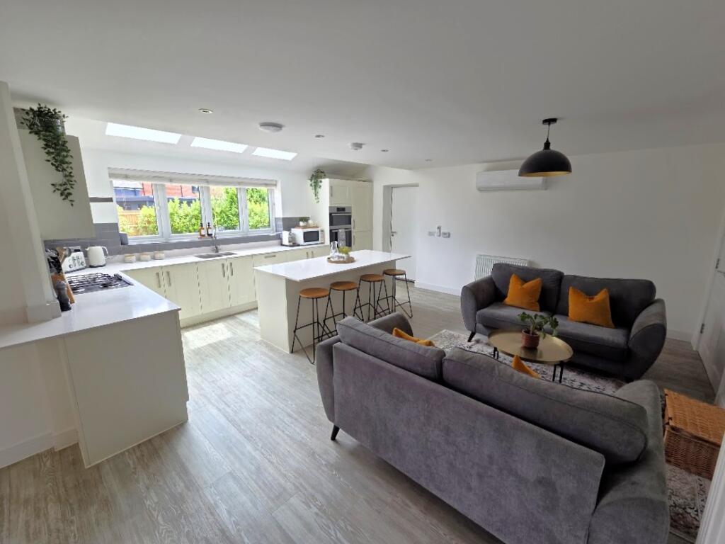 Kitchen - Dining - Family room