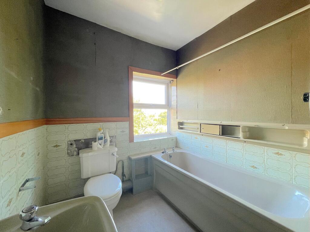 Bathroom (1)