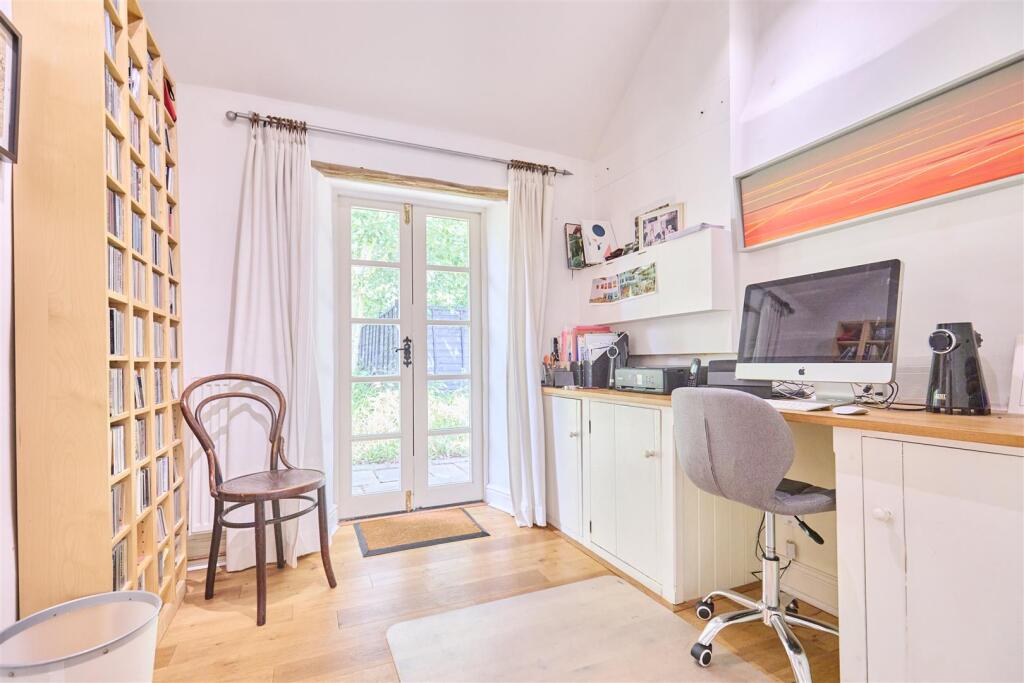 Mulberry House, Hoxne Road, Eye 32.jpg