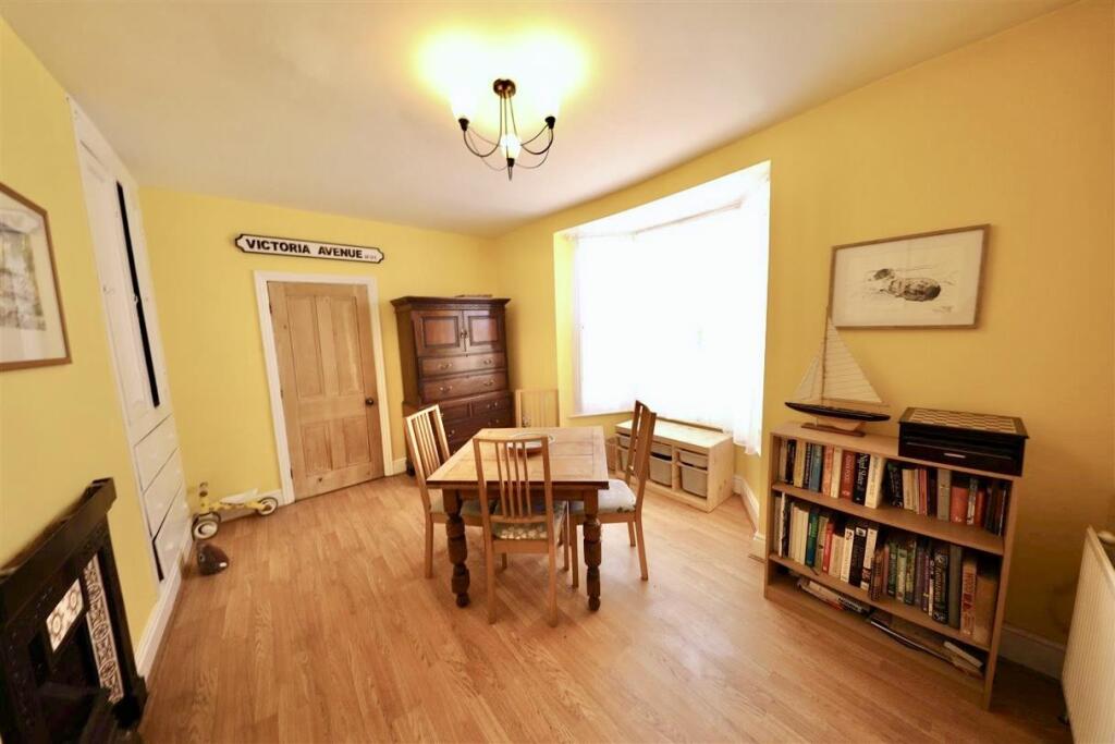 Image 08-04-2025 at 18.50.jpg