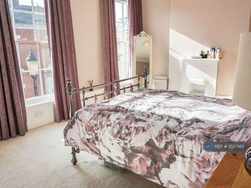 Double Bed