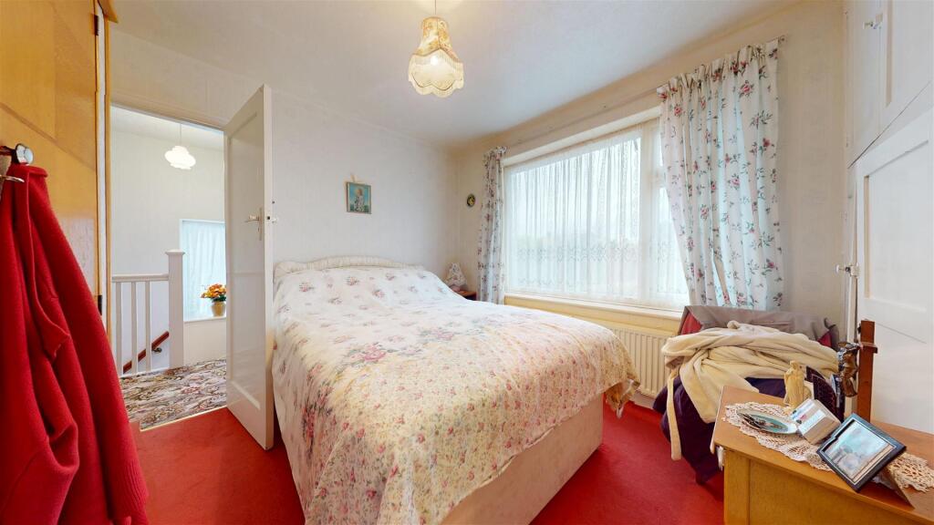 Queens Drive Bedroom