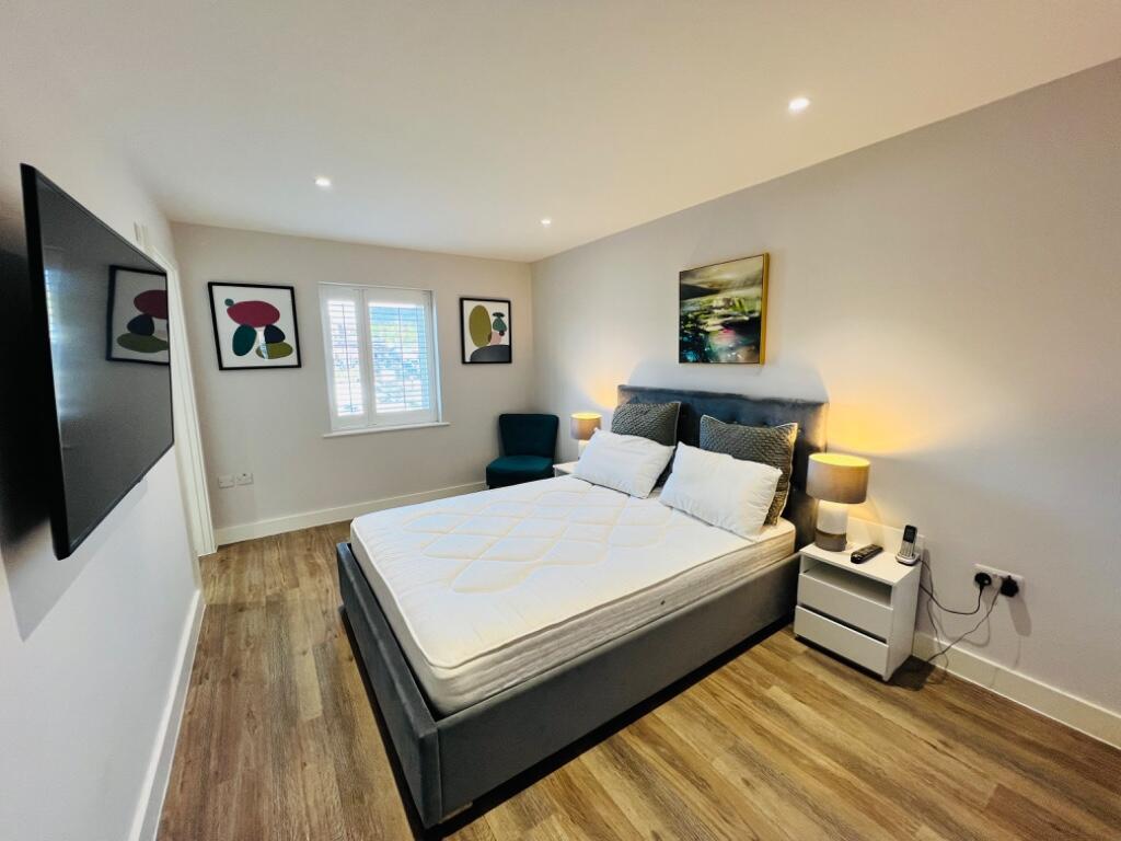 Bed 1