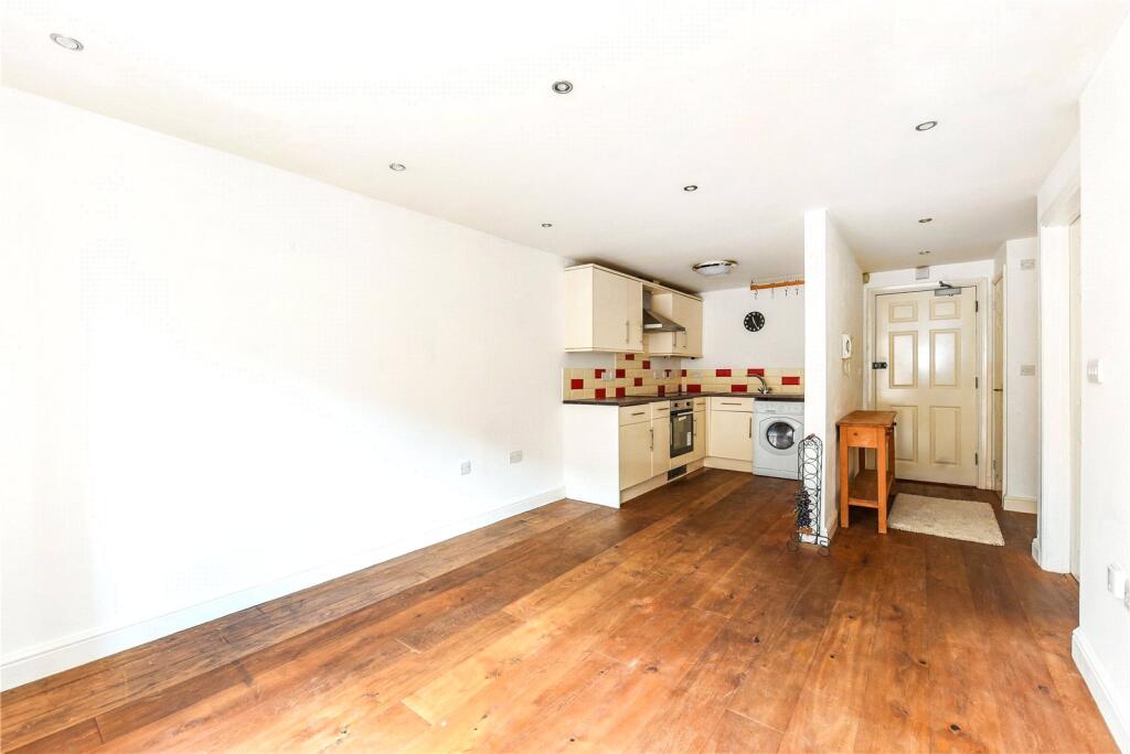 Kitchen/Living Room