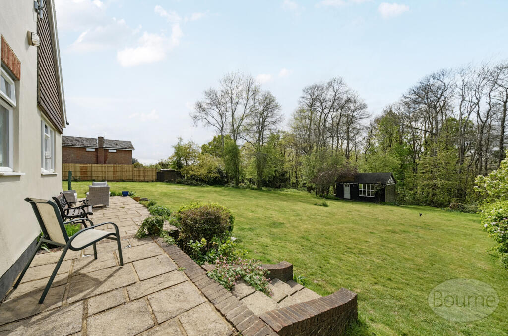 a9fd2b02-ad75-44d...