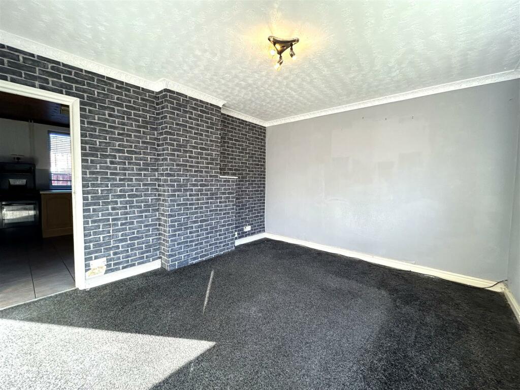 lounge.JPG