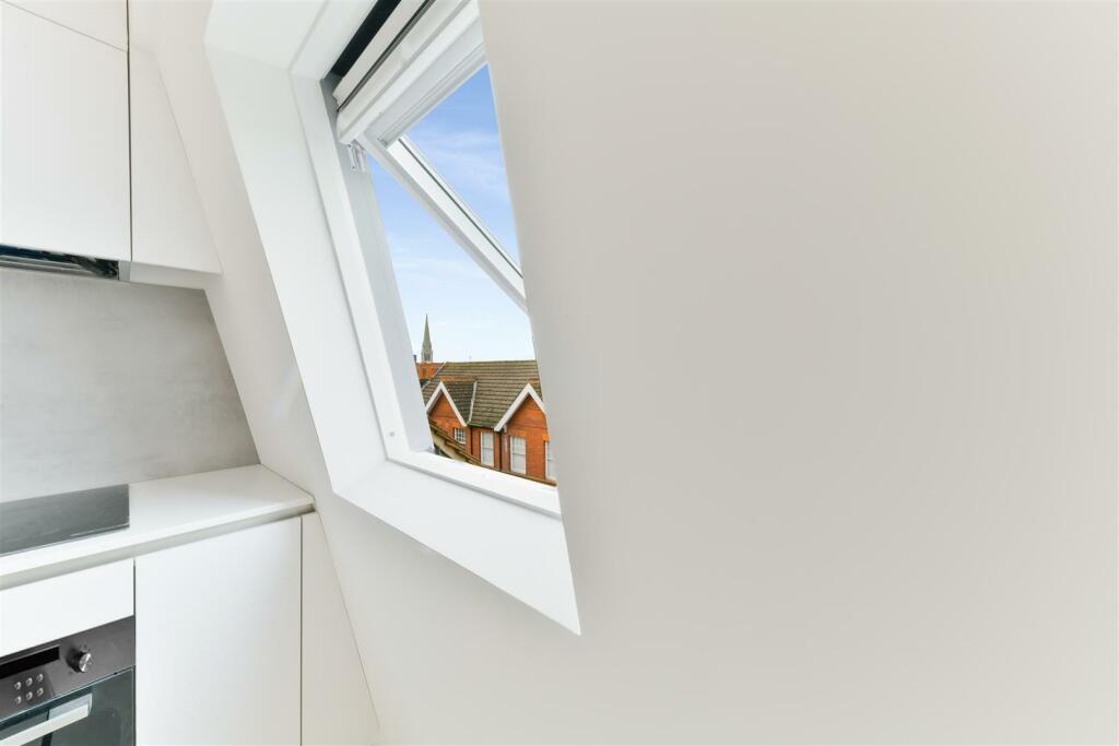 HIGH STREET, 266, FLAT 3-12.jpg