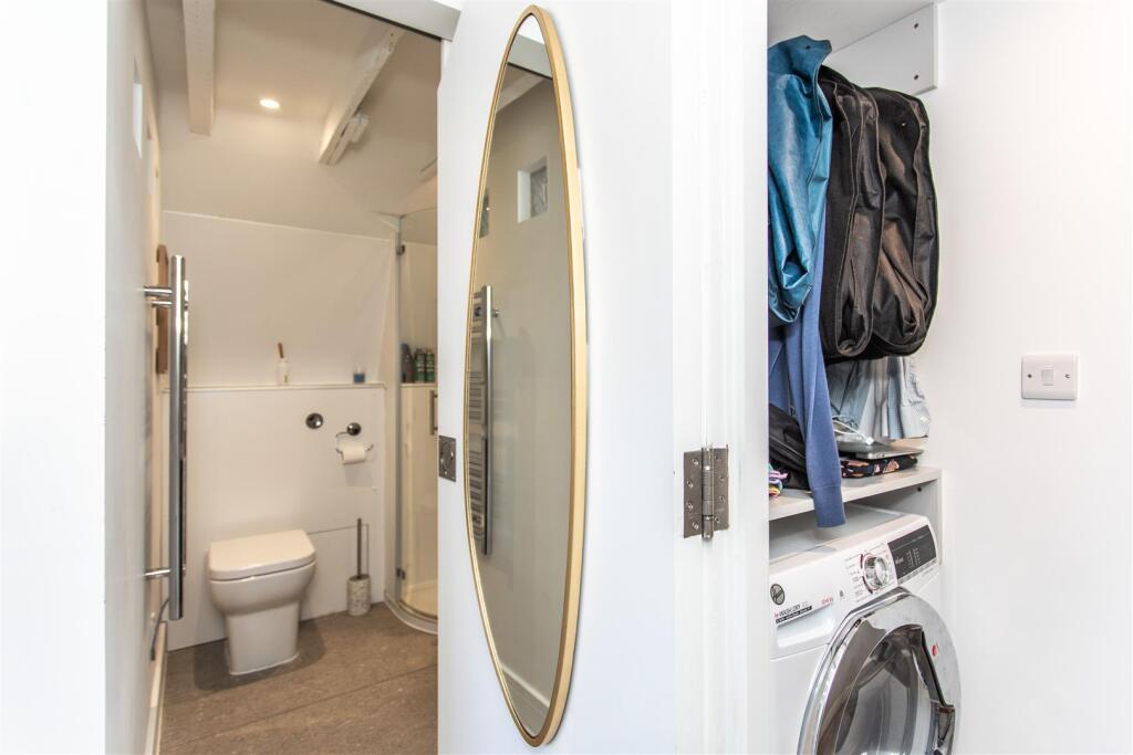 3, 1a St Martins Lane33.jpg