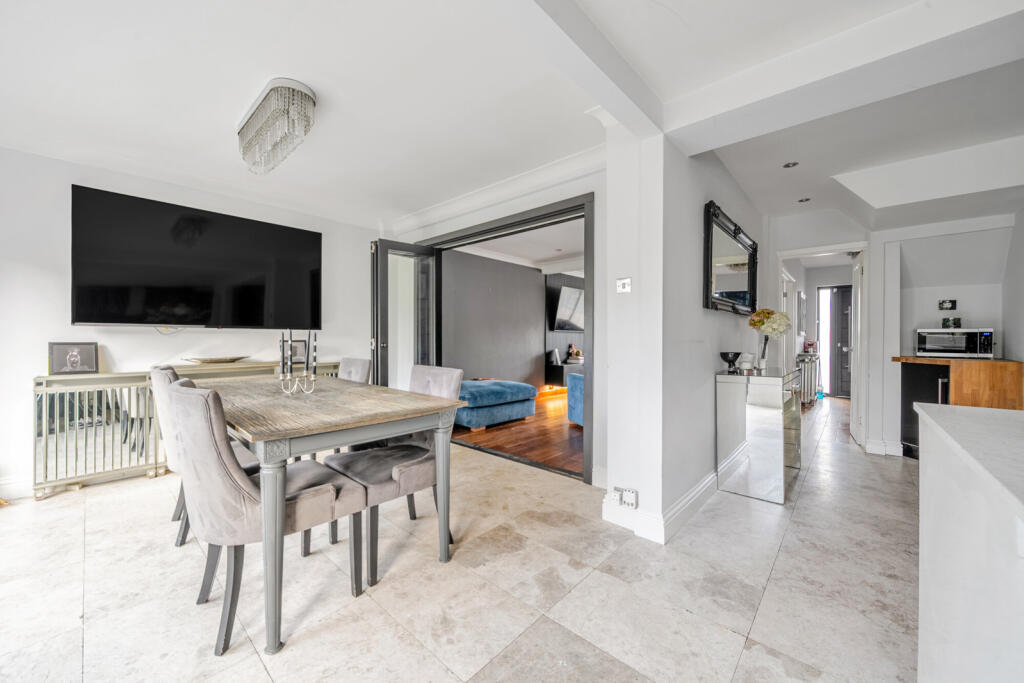 1370499-20-68f76b...