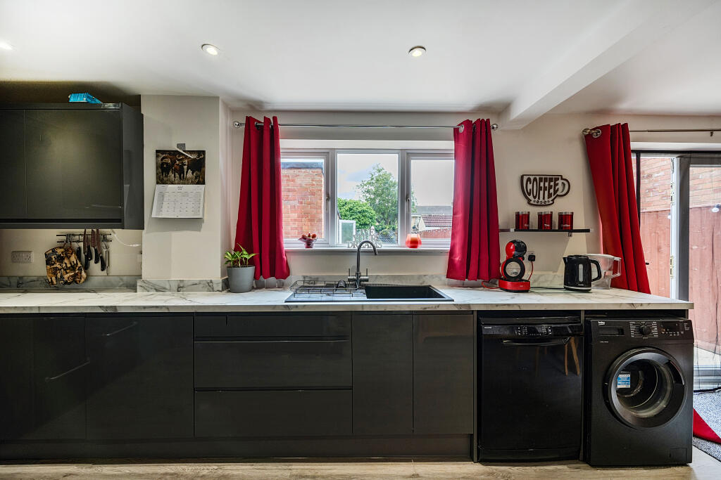 129956118683abc14d8765