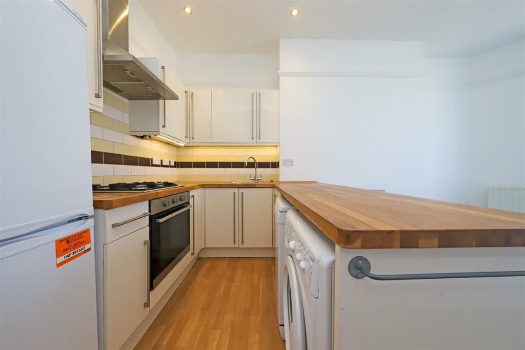 nicholas james brunswick rd kitchen.jpg