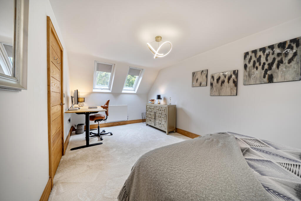 1360139-18-68ece77d1333a