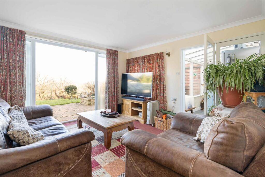 Hill Crest Cottage-21.jpg