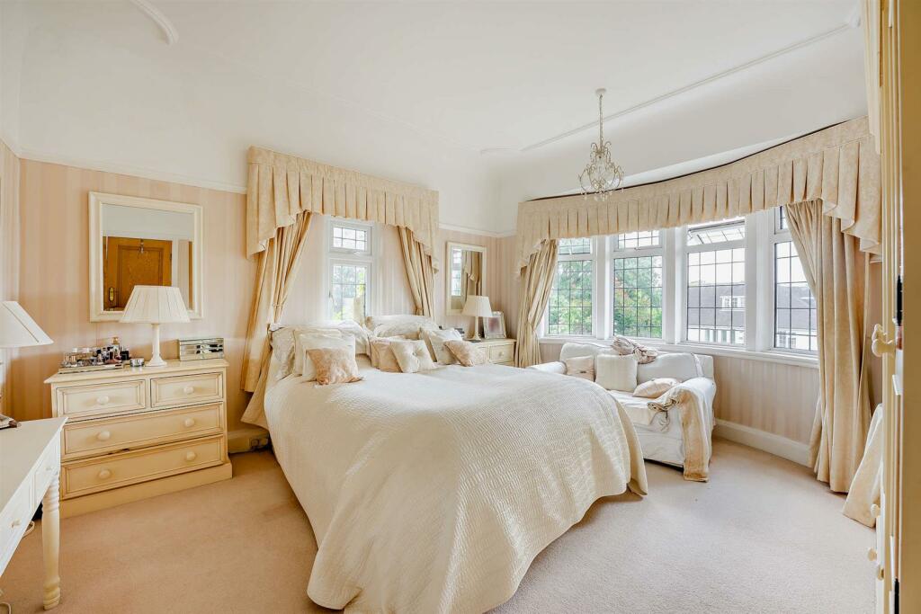 8558862-interior16-800.jpg
