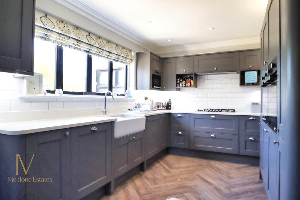 Kitchen_2