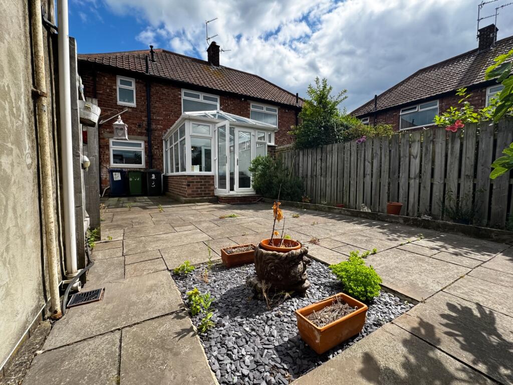 Fabian Road EweMove-14