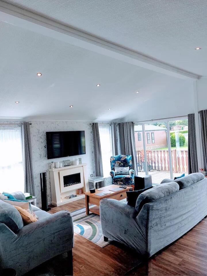 5de9b110-d70e-4cf6-a17f-8a6e07ca1904