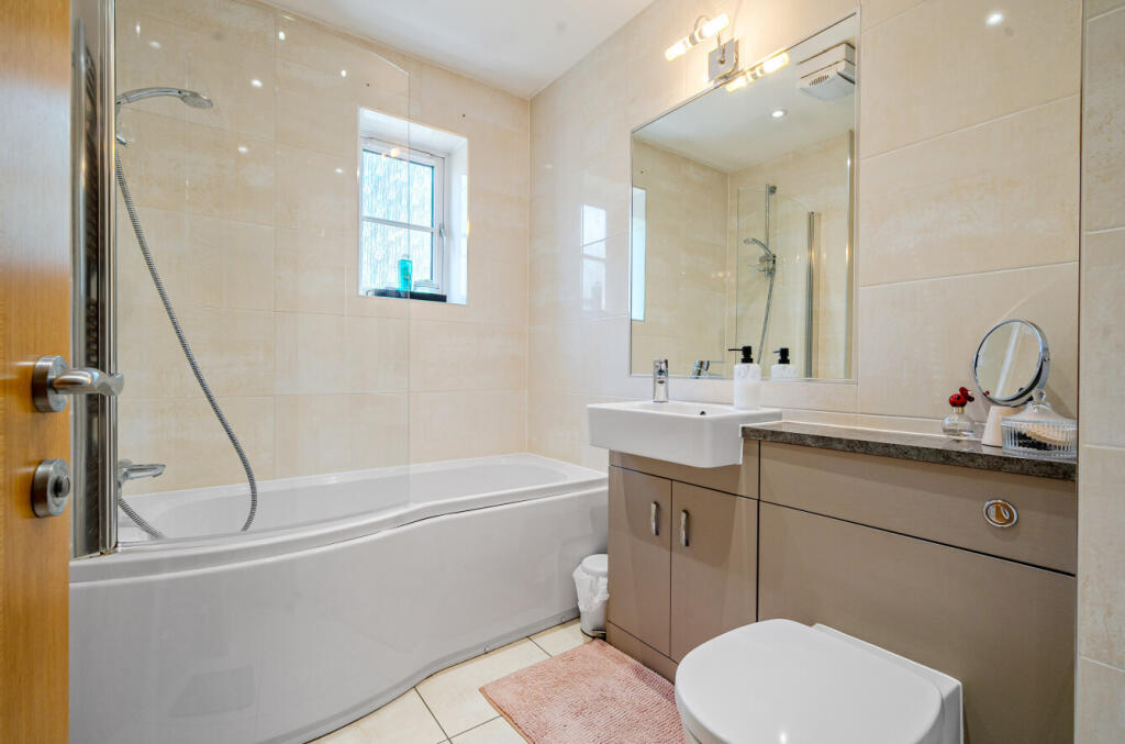 1324041-8-686fbb0...