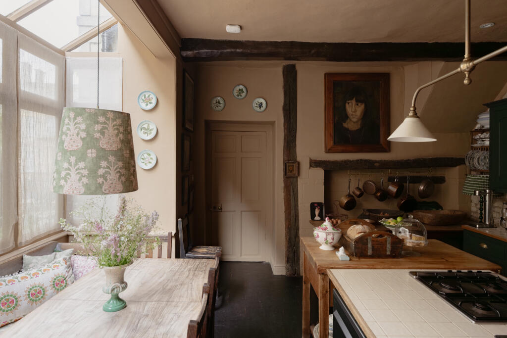 295484 - Barn Hill, Stamford-18.jpg