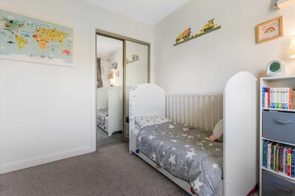 Bedroom Two (2)