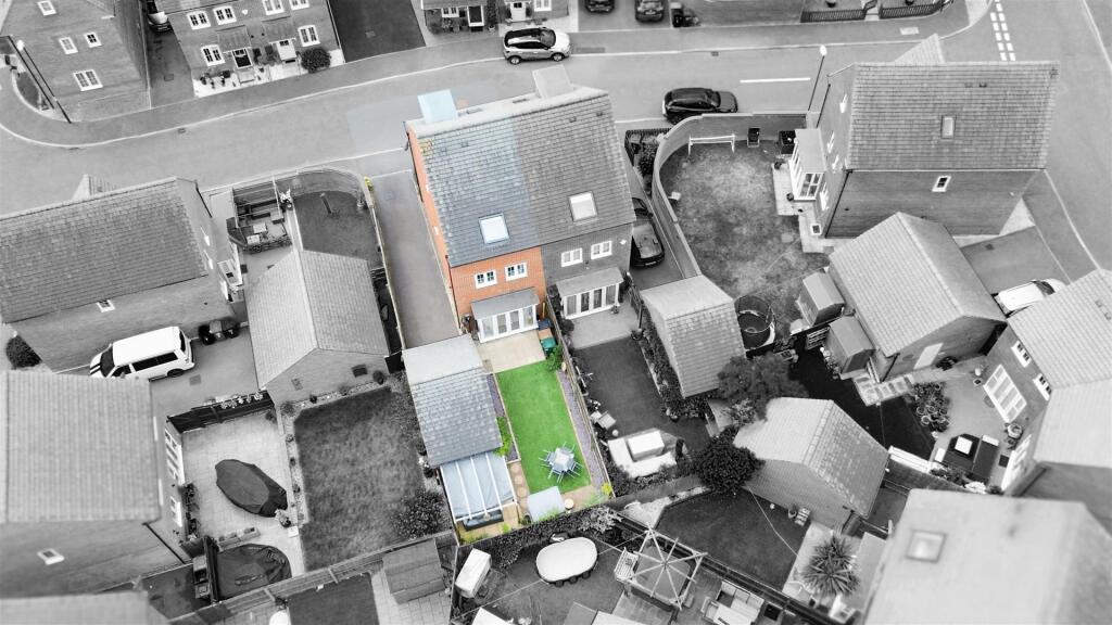 Sunderland Close (4).jpg