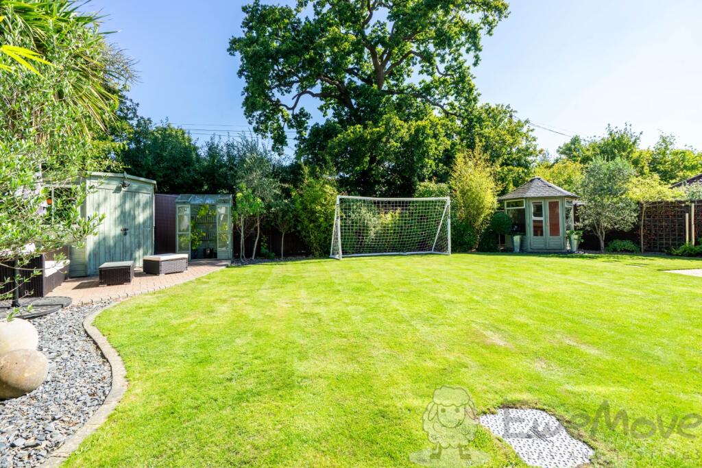 Landscaped Non-Overlooked Garden