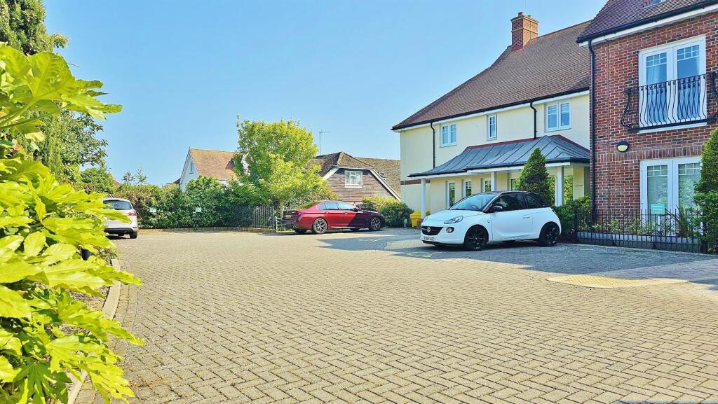 Oustside - Rear