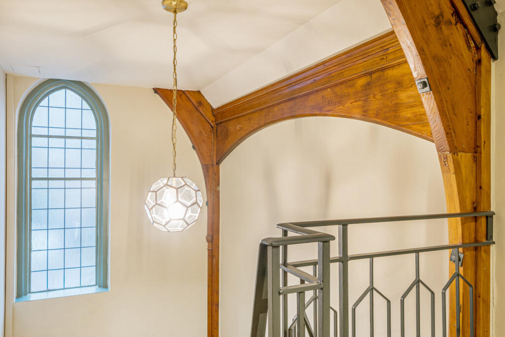 1393069-5-6943cf8...