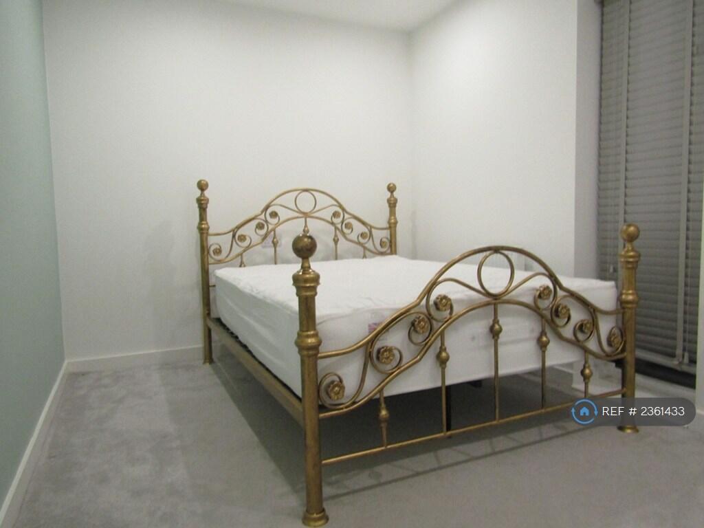 Bedroom-2