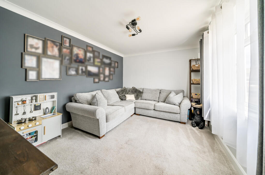 1345542-1-68aef03...