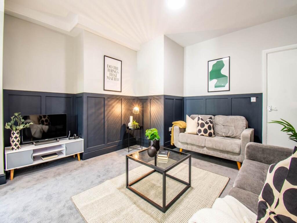 24 Grovehall Drive L